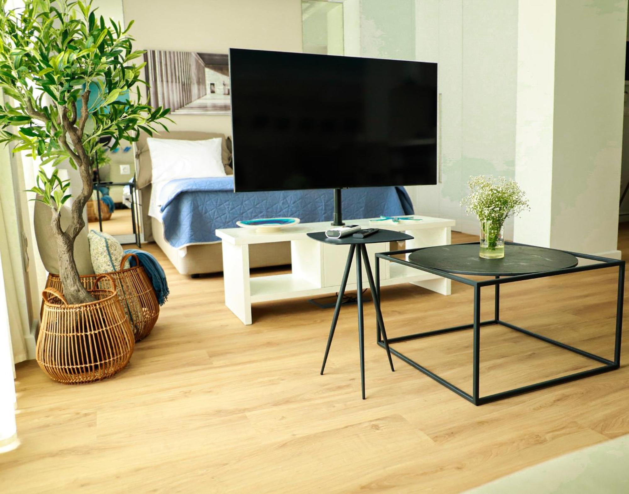 Renovated Apartment With Roof Garden Access, 15 M Walk To Acropolis Athens Exterior photo
