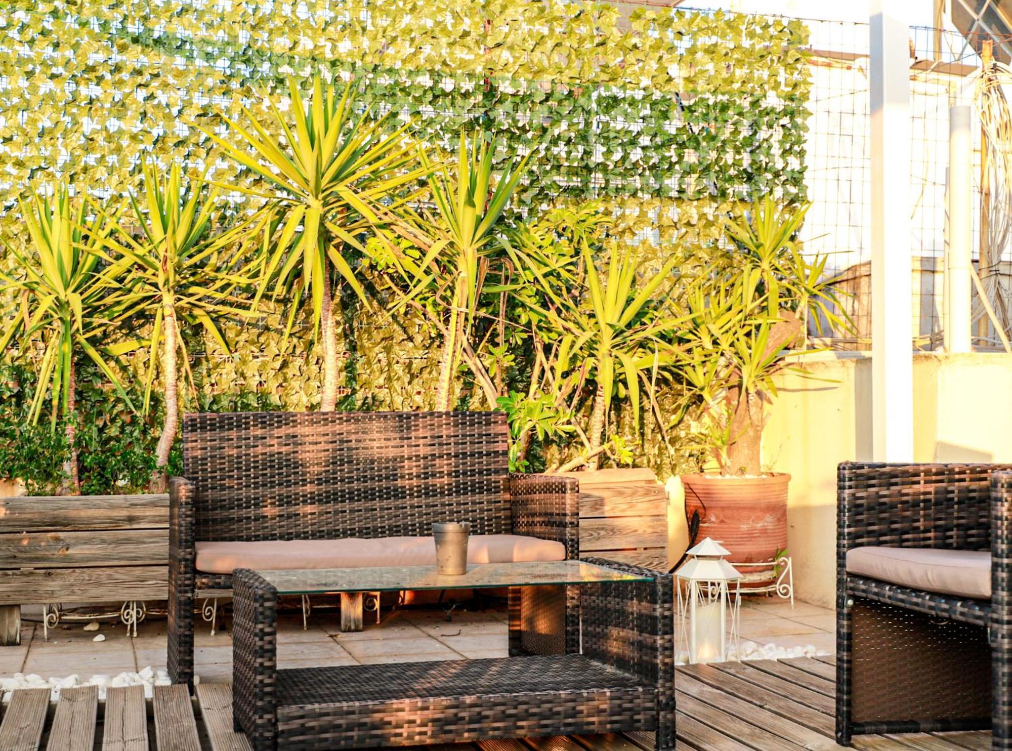 Renovated Apartment With Roof Garden Access, 15 M Walk To Acropolis Athens Exterior photo